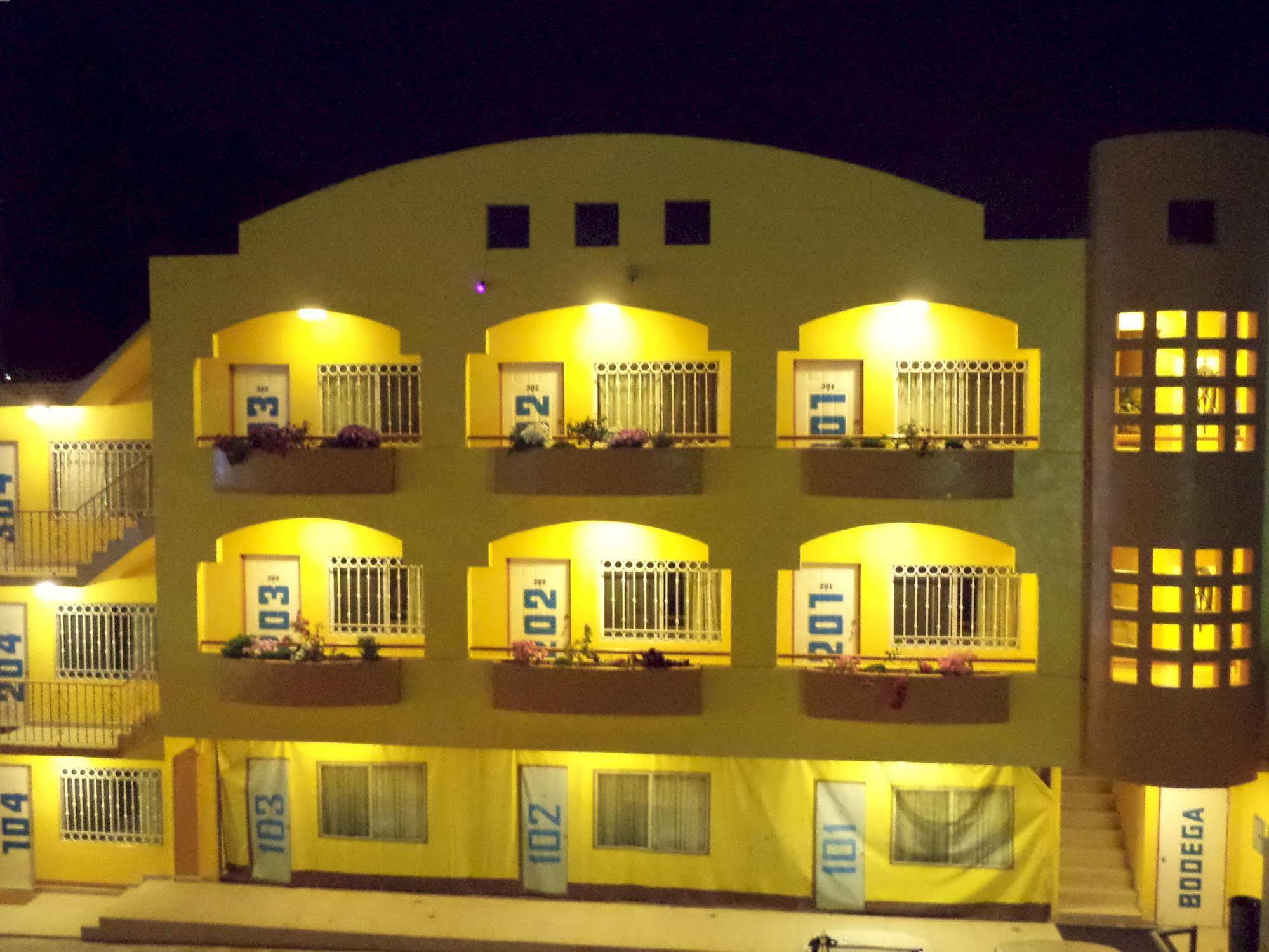 Hotel Pacific Tijuana Exterior photo